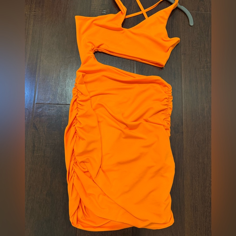 Orange dress